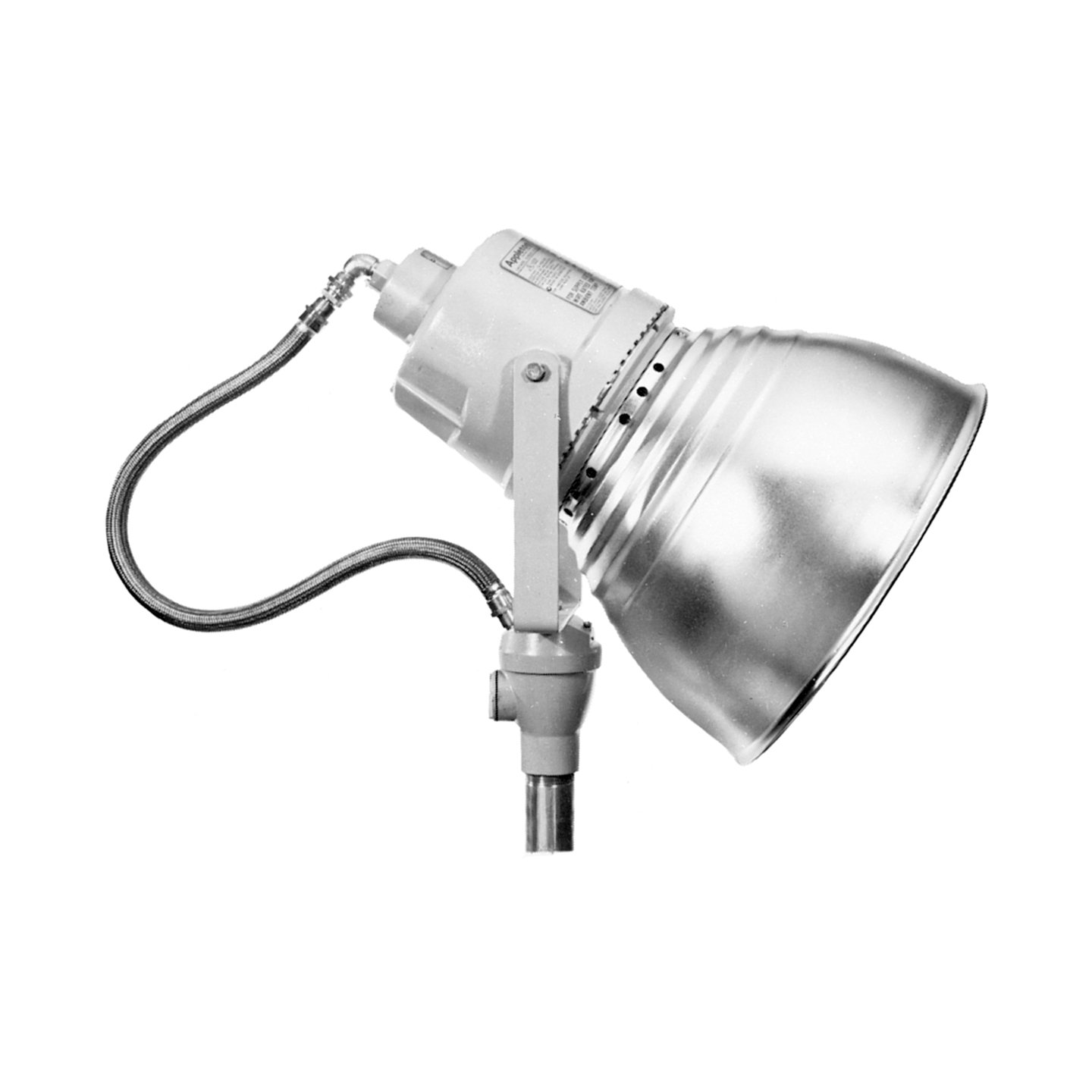 OBSOLETE: Appleton™ Code•Master™ 2 HID Factory Sealed Floodlights